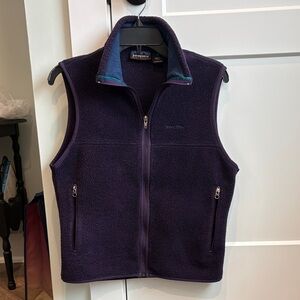 Vintage Patagonia Synchilla vest from the 90s. Fantastic condition.